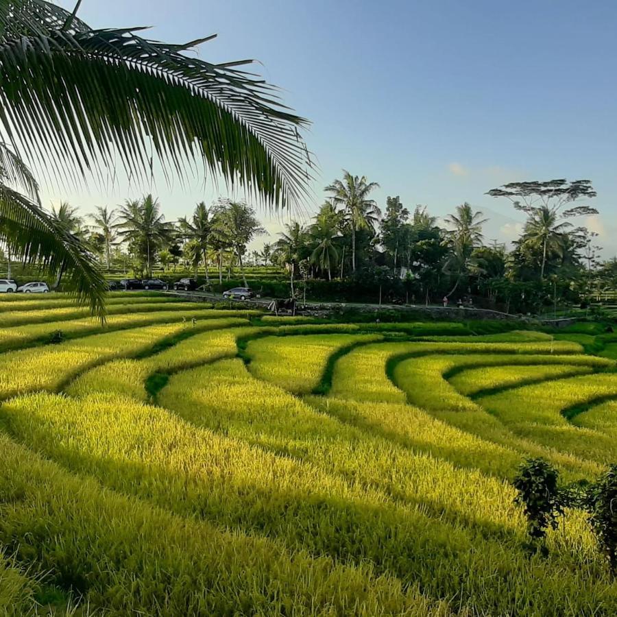 Peraja Bungalows Loyok Sangyang Exterior foto