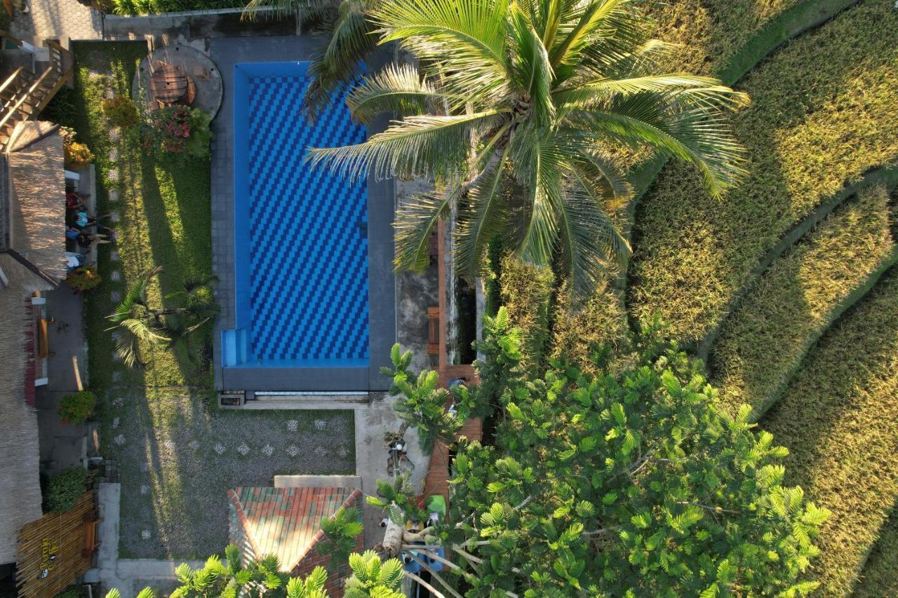 Peraja Bungalows Loyok Sangyang Exterior foto