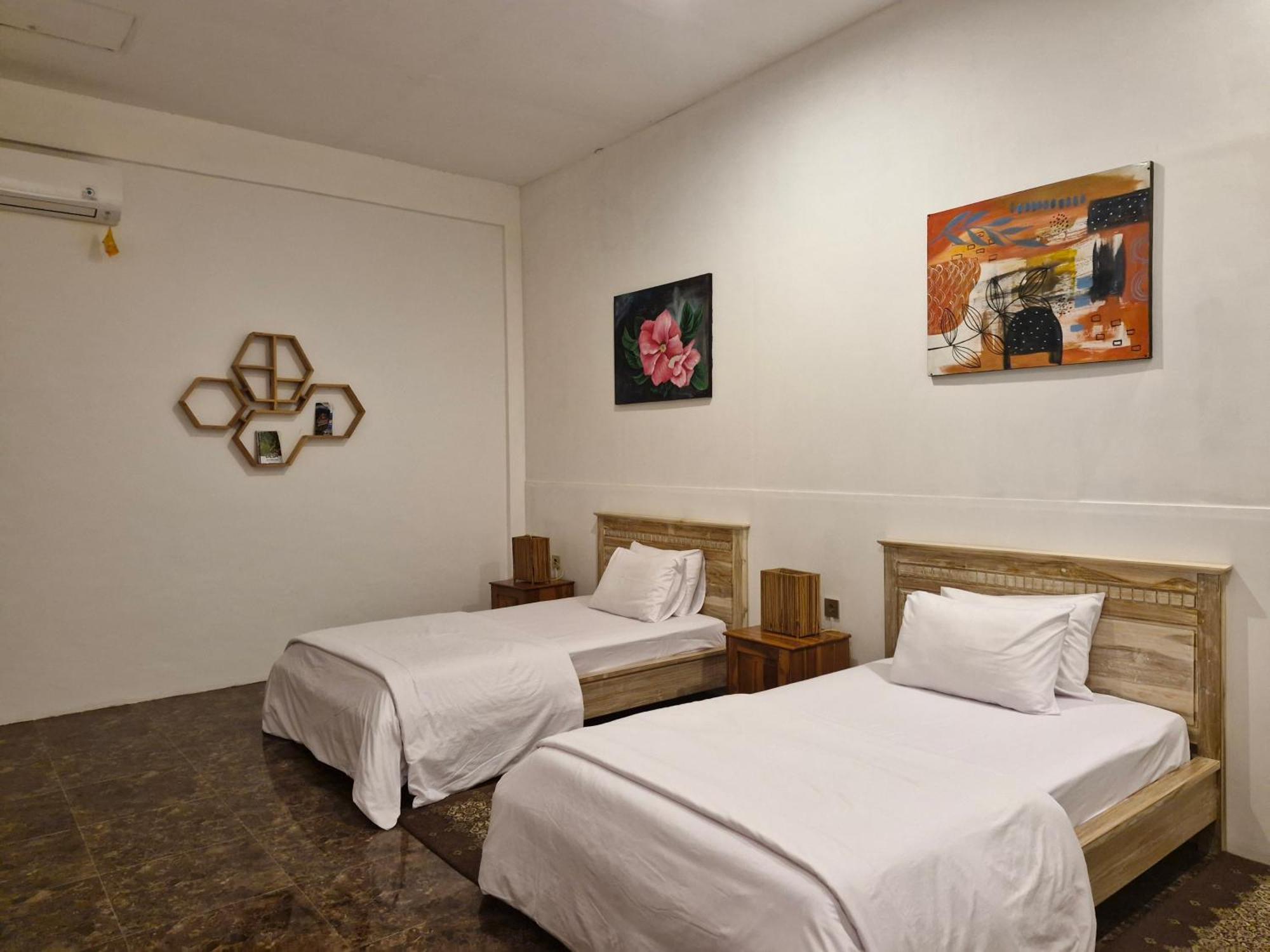 Peraja Bungalows Loyok Sangyang Zimmer foto
